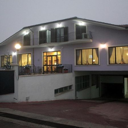 Residence Le Ginestre Avezzano Exterior foto
